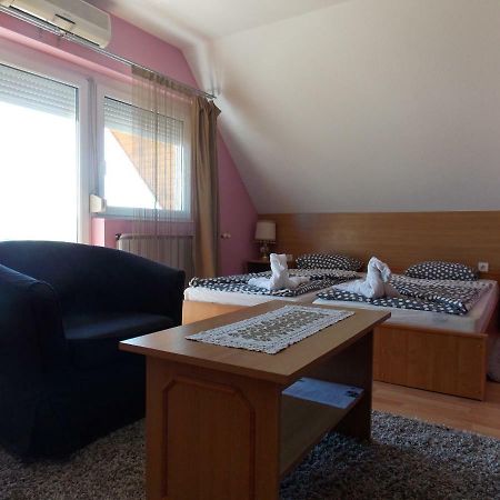 Madar Vendeghaz Apart otel Hévíz Dış mekan fotoğraf